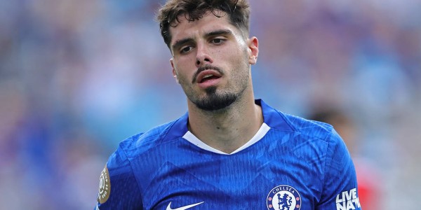 阿森纳与切尔西达成协议：马杜埃克转会背后的战略博弈