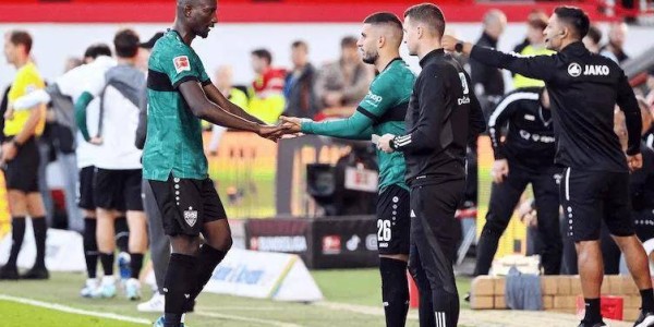 吉拉西伤缺，凯恩有望逆袭德甲射手榜！