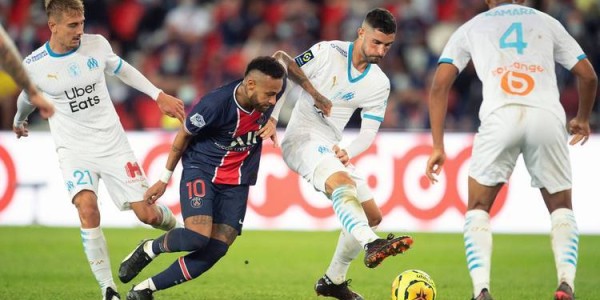 欧冠焦点战！拜仁主场狂潮碾残阵，里斯本竞技客场求生难破魔咒