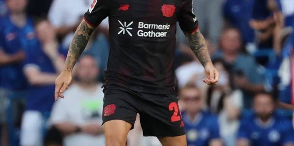 加纳乔转会切尔西！40亿巨资背后，是曼联青训的辉煌与裂痕