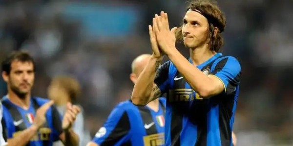 球队成绩不错，为什么伊布2009年要离开国际米兰去巴萨踢球？