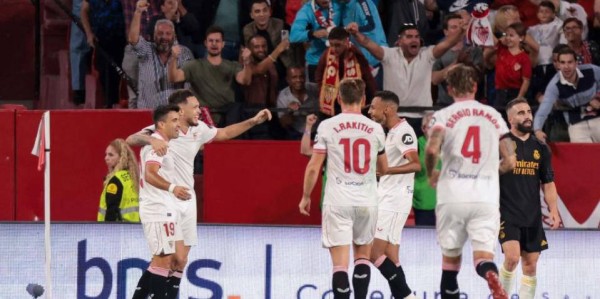 巴萨5-1横扫塞维利亚，西甲联赛夺冠热门稳固榜首位置